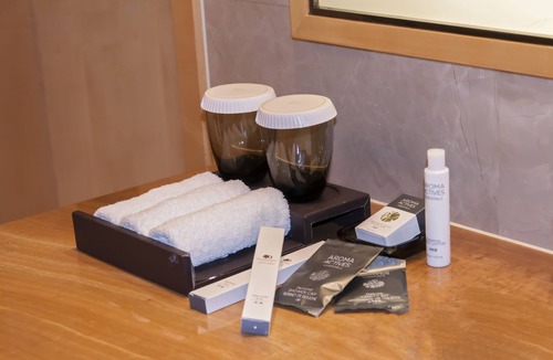 Jianggan Hotel | DoubleTree by Hilton Hangzhou East