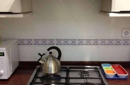 La Nova Esquerra de l'Eixample Apartment | Enjoy Barcelona from our central, sunny and quiet apartament.