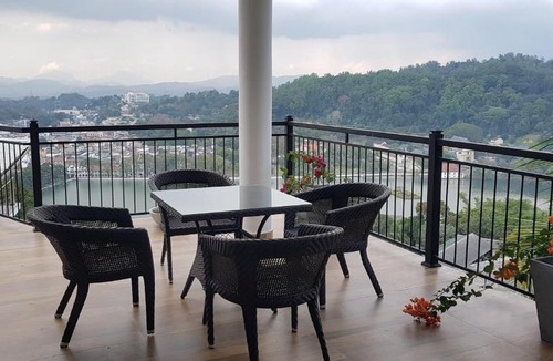 Kandy House | Fairview Residence