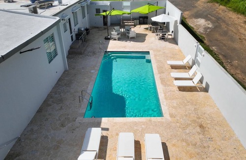 Demajagua House | Friends & Family Getaway Villan
