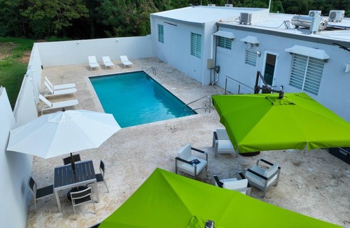 Demajagua House | Friends & Family Getaway Villan