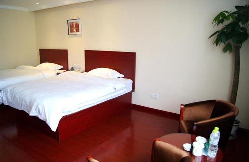 Huiyang Hotel | GreenTree Inn DanShui