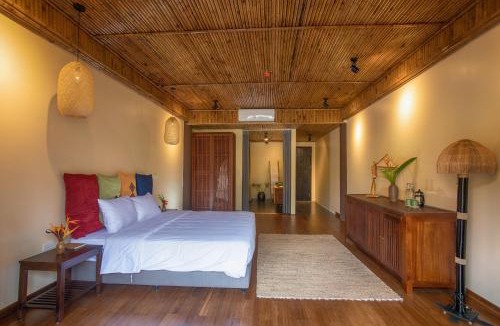 Luong Son Cabin | Hồ Đá Cổ Thiên Long Resort Hòa Bình