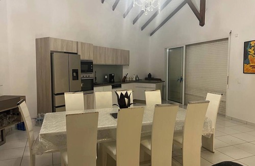 Perinet Villa | Homerez - Villa in Le Gosier - Pool