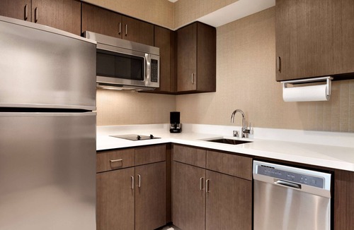 Irvine Business Complex Hotel | Homewood Suites By Hilton Irvine John Wayne Airport
