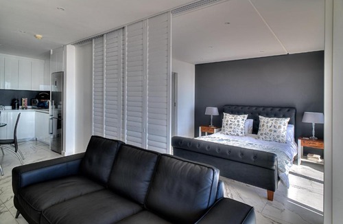 Bloubergstrand Apartment | Horizon Bay 1302 Loadshedding Free APT