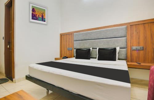 Karnal Hotel | Hotel O Shree Ji Hotel & Banquet