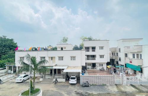 Halol Hotel | Hotel Rajdhani - Best Family Hotel in Pavagadh and in Halol GIDC