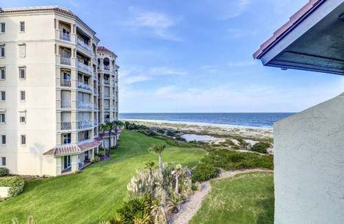 American Beach Apartment | Hotel Side Condo at Amelia Island Plantation with Balcony, WiFi & Shared Pool