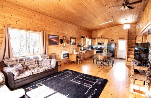 Monticello House | House ∙ 3 bedrooms ∙ 10 guests
