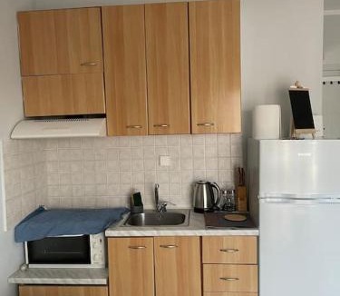 Serres Apartment | Kate's Studio with view and free parking