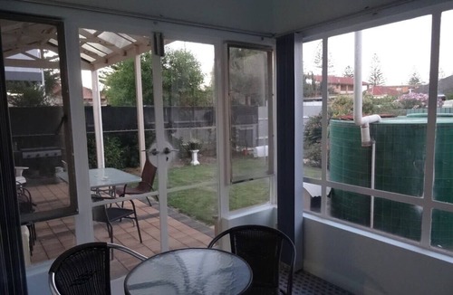 Largs North House | Kybunga by the Beach (part of Harriett's Cottage)