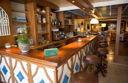 Rolle Hotel | L'Hôtel by Hostellerie du Château