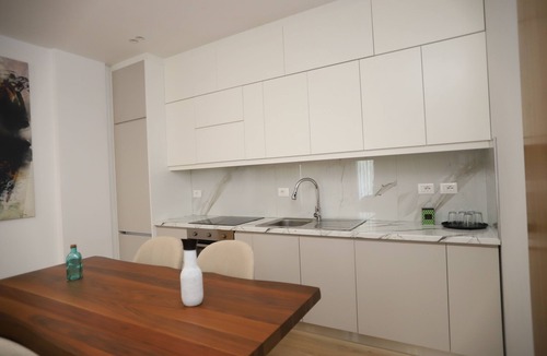 Korce Apartment | L&M Homes in Korca City, Cozy Modern Apartment near Center with view