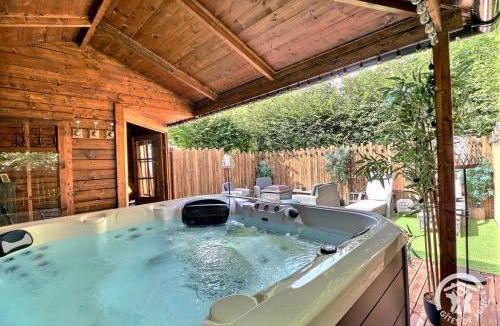 La Bazouge-du-Desert Bed & Breakfast | La gentilhommière