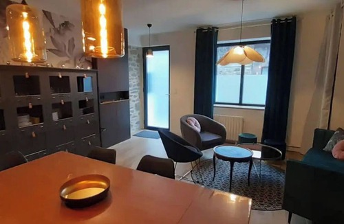 Landerneau House | La Petite Bélérit, town house - Landerneau