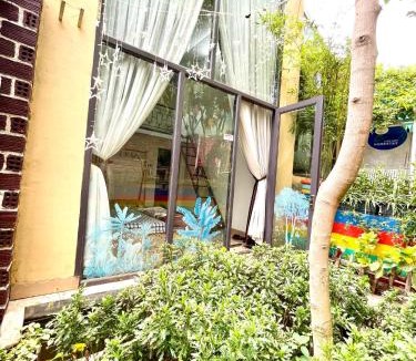 Pleiku House | Lake view homestay
