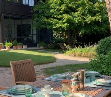 Nyon Apartment | 'Le Petit Clos Suites'- Charming Getaway on Leman Lake