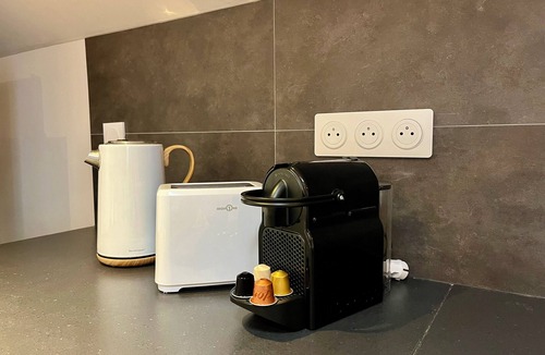 Limoges Apartment | Les Cinqsuites/Le Boheme/2 CH - Dabnb