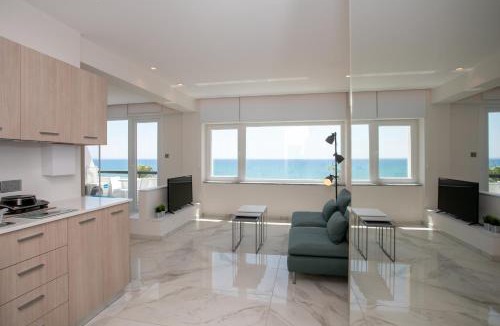 Larnaca City Centre Apartment | Les Palmiers Sunorama Beach Apartments