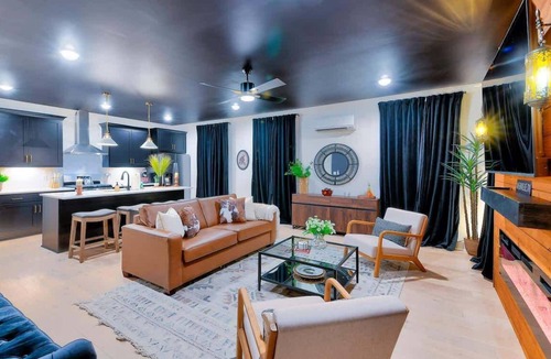 Talbot's Corner House | Luxury 4BR Home w/Game Room, 10 Beds & Nash Vibes