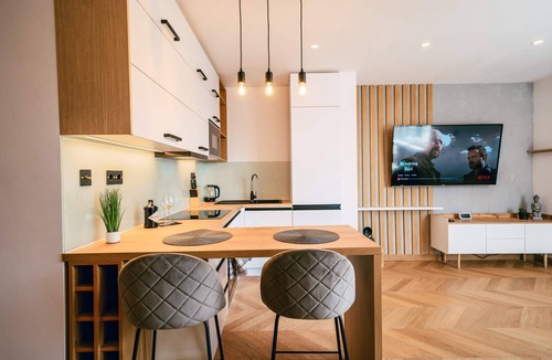 Kosice Old Town Apartment | Luxury Apartment w. City Views in Košice Old Town