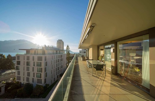 Montreux City Centre Apartment | Luxury Penthouse in Montreux City with Lake View