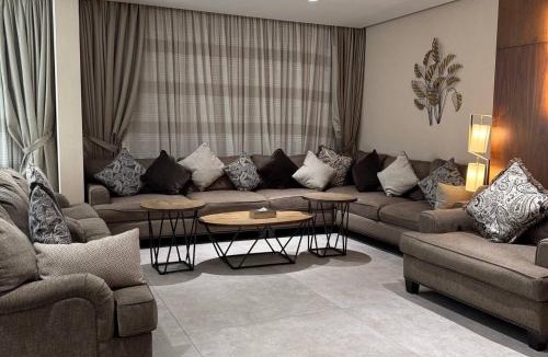 Al Aziziyah Hotel | Midan Hotel & Suites Al Aziziya