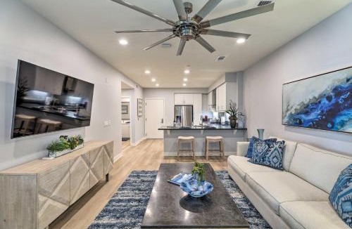 Irvine Business Complex Apartment | Modern Irvine Condo with Pool - 7 Mi to Beach!