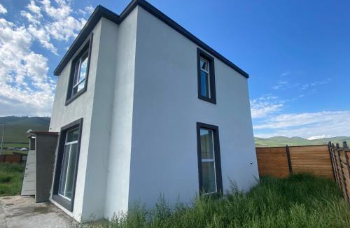 Ulaanbaatar Cabin | Nomad's Nest