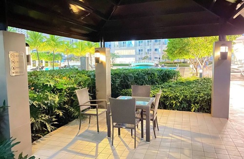 Bel-Air Condo | nSpacious, stylish and modern condo with perfect blend of comfort and elegance!