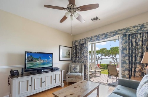 Marathon House | Ocean-View 2BR/1.5BA Bungalow 5043: Village at Hawks Cay Villas