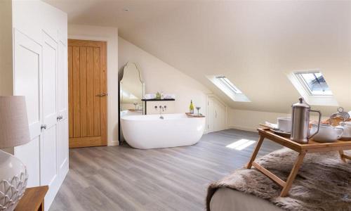 Ambleside Apartment | Old Wool Loft