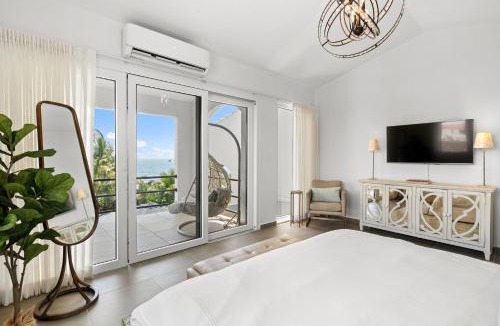 Candelero Abajo Villa | Olive Villa Palmas - Modern Beachfront