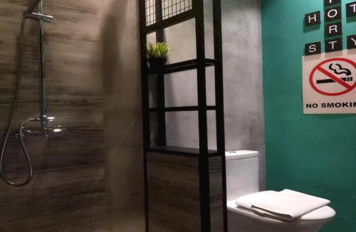 Klebang Besar Hotel | OYO 90899 Tube Hotel Melaka