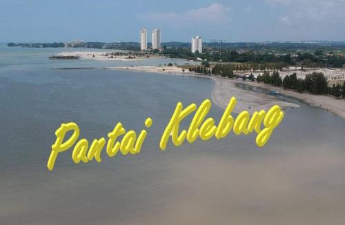 Bukit Rambai Villa | Pantai Klebang48 Villa/30Pax/PrivatePool