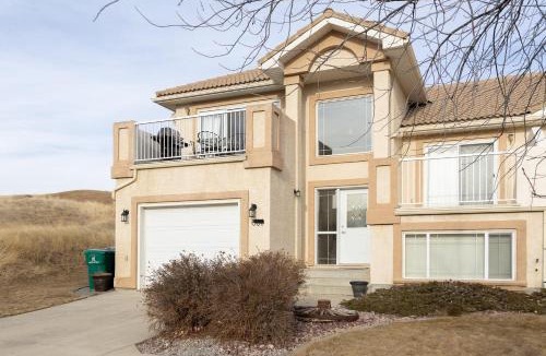 Lethbridge Apartment | Paradise Canyon Golf Resort - Luxury Condo M407
