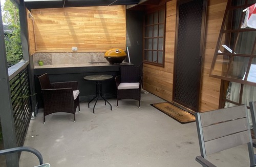 Dodges Ferry Apartment | Peaceful beach retreat, close to cafe, bakery, bistro, shop & only 30 min Hobart