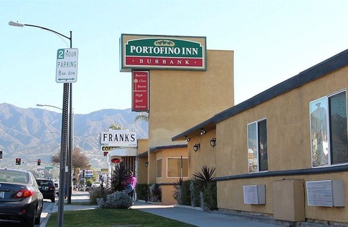 Burbank Hotel | Portofino Inn Burbank