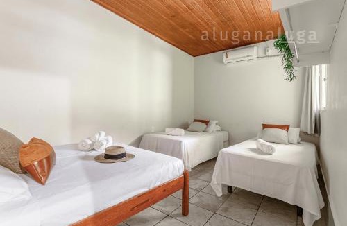 Barra da Lagoa Apartment | Pousada Morada do Sol Canal Access in Barra #8