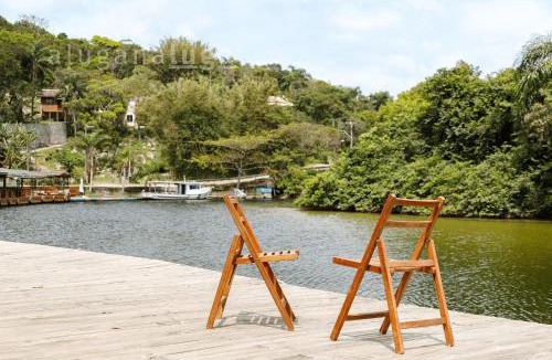 Barra da Lagoa Apartment | Pousada Morada do Sol Canal Access in Barra #8