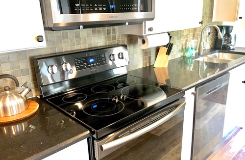 Nashville Apartment | Private and secluded nature setting - 10 Minutes From Everything!