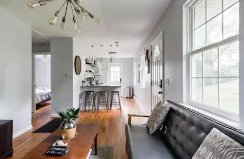 Shelby Hills House | Private prime new renovated E Nash - 5 min to DT
