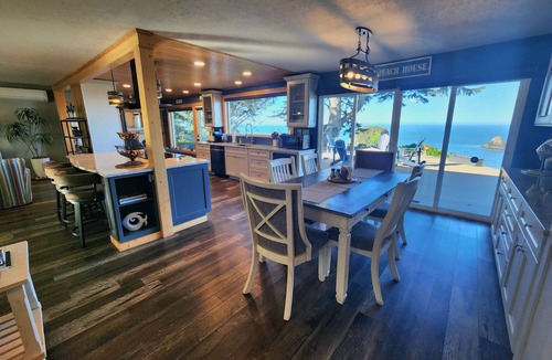 Brookings House | Remodeled home- spacious, beautiful yard, hot tub & ocean view all around!