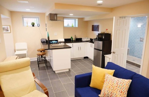 Northwest Apartment | Rock Creek Park Residence