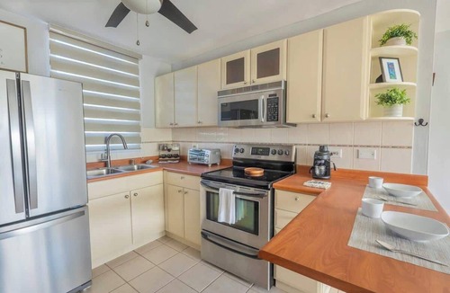 Machos Condo | Serenity | Beach Vibe stay in Costa Brava, Ceiba