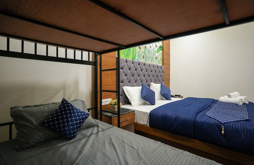 The Mall Road Hostel | Shalom Backpackers Mussoorie
