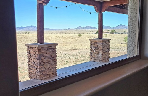 Elgin House | Sonoita Ranch House On 20 Acres With a View!