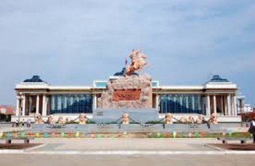Bayangol House | Spacious Mongolian Inn - Unit 2