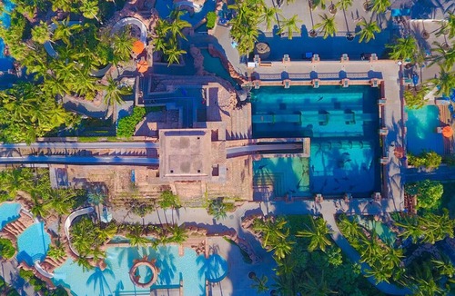 Paradise Island Condo | Spend Spring Break in Paradise @ Harborside Atlantis - Up to 8 wrist bands!